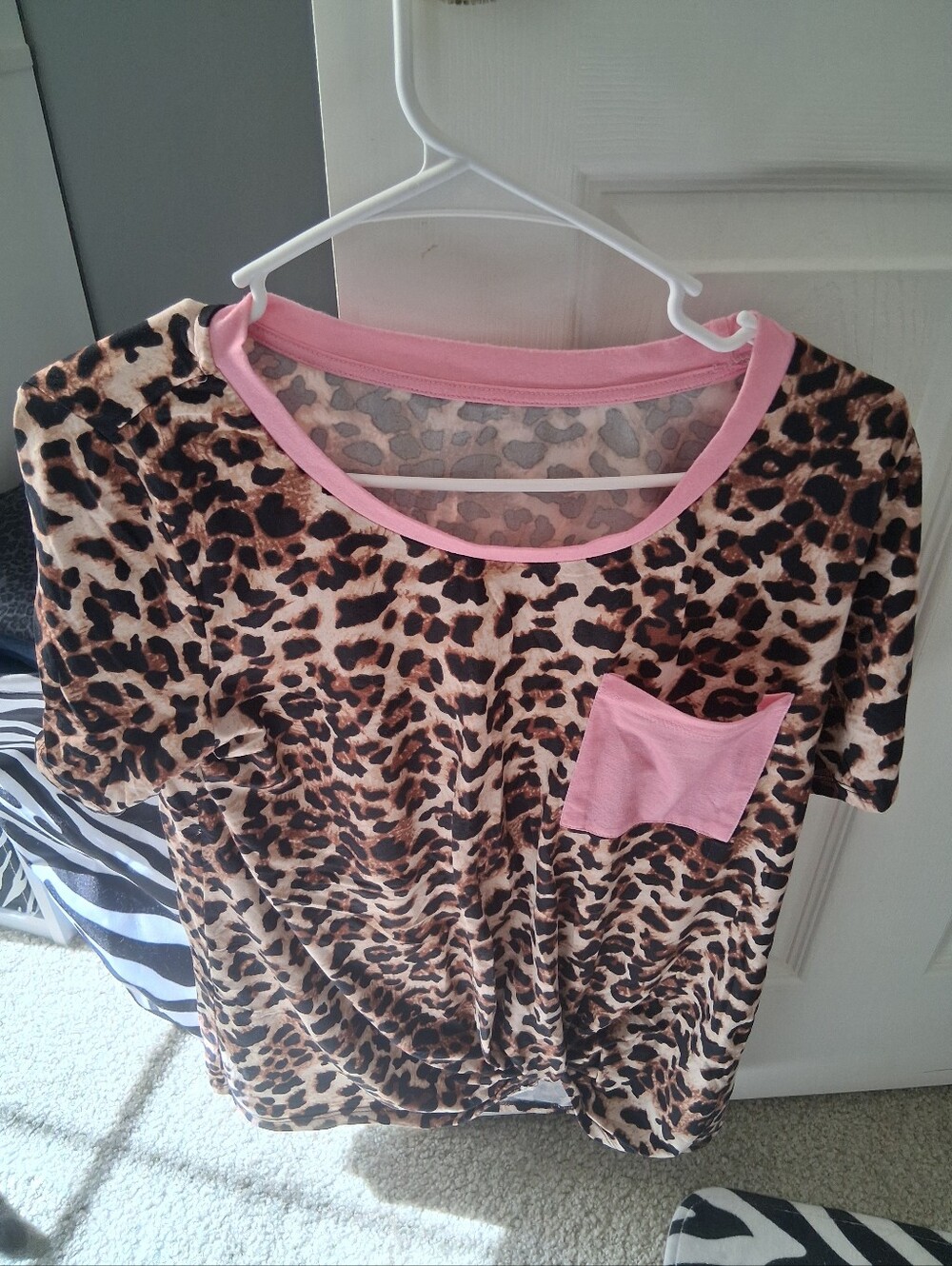 Women's unbranded animal print top